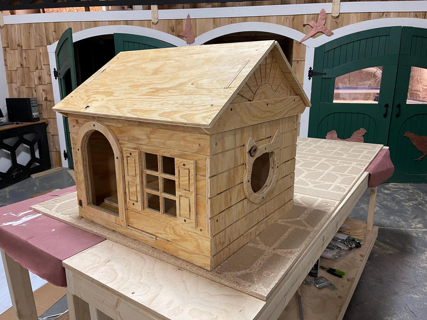 Kritter Kribs Cat House — Flat-Packed Unpainted DIY Kit with Vacuum-Formed Roof