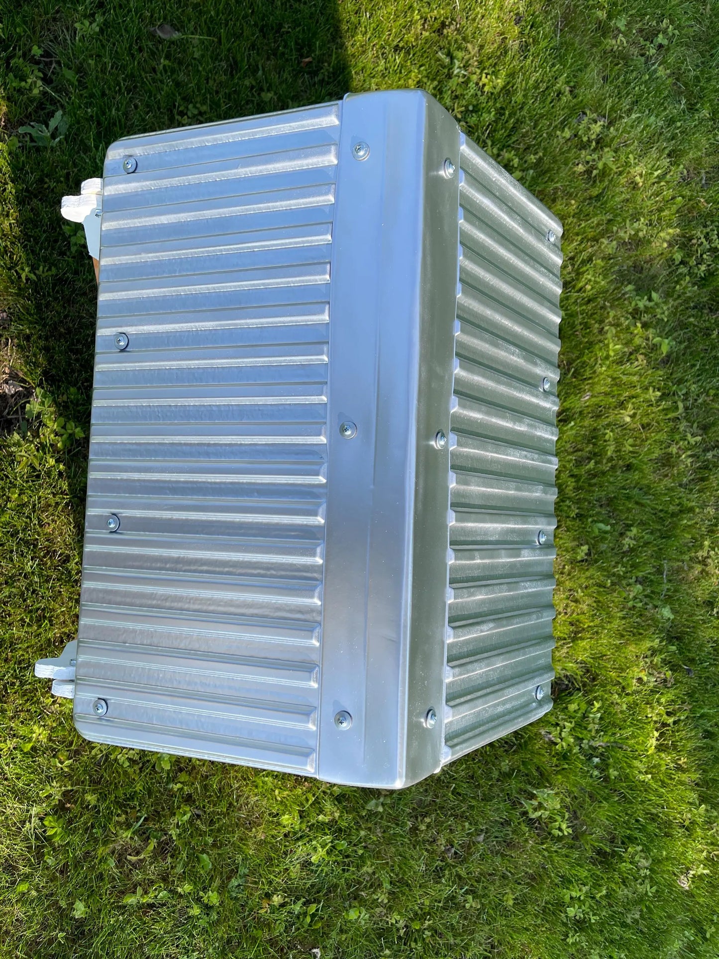 Kritter Kribs Chicken Feeder