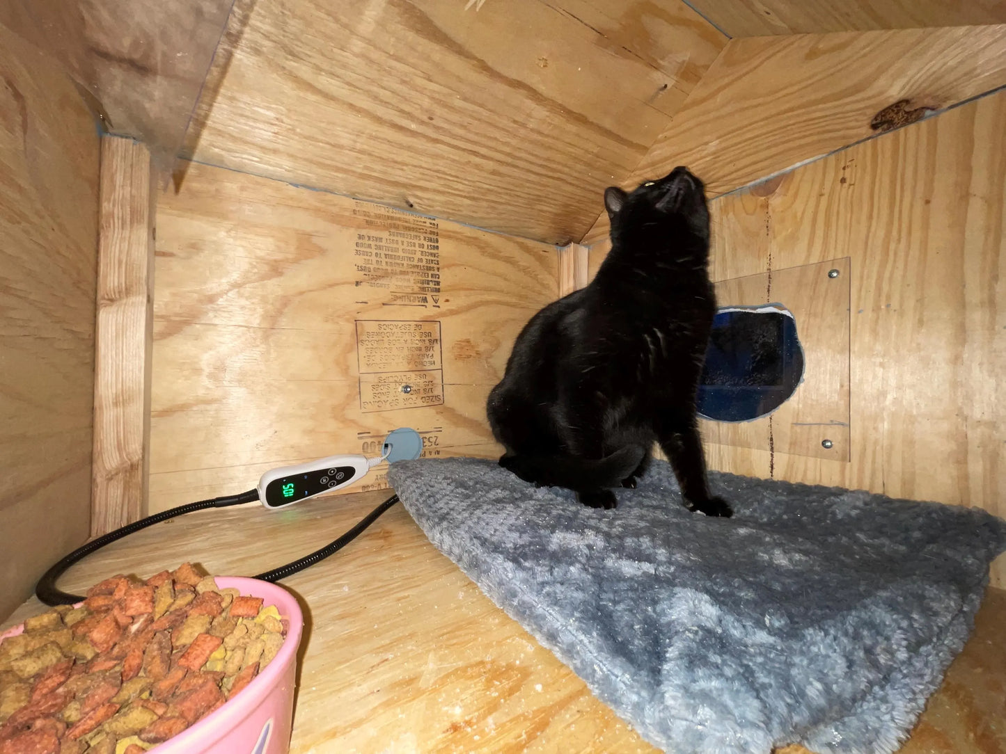 Kritter Kribs Cat House — Flat-Packed Unpainted DIY Kit with Vacuum-Formed Roof